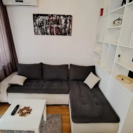 Maya 's - Vracar Apartment *